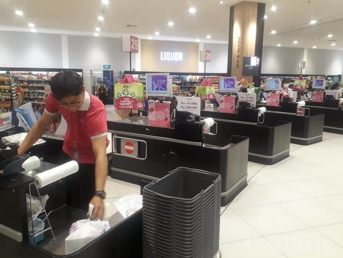 nhieu diem vui choi mua sam o sai gon vang ve vi dich corona