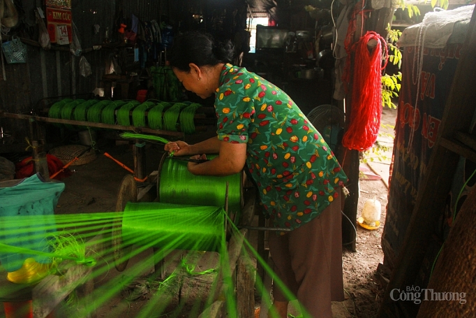 kham phap xom keo day o sai gon