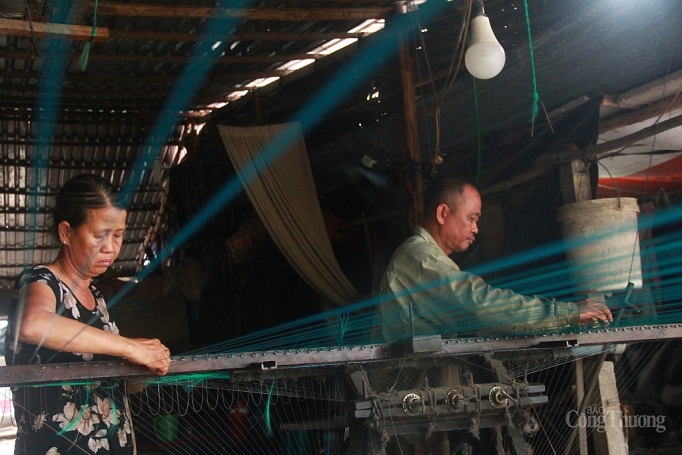 kham phap xom keo day o sai gon