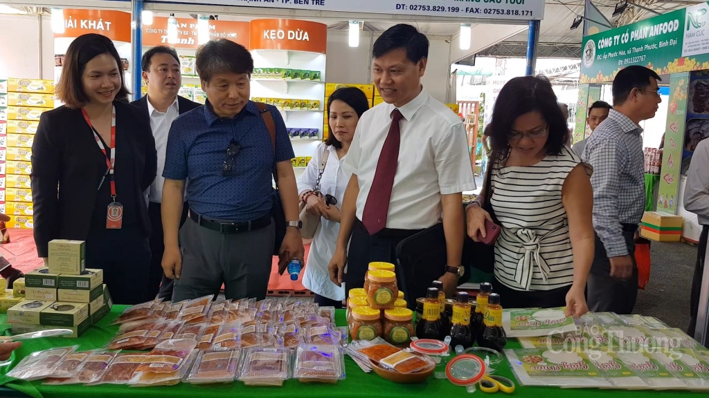 ben tre dam bao binh on gia va cung ung hang hoa truoc dich benh covid 19