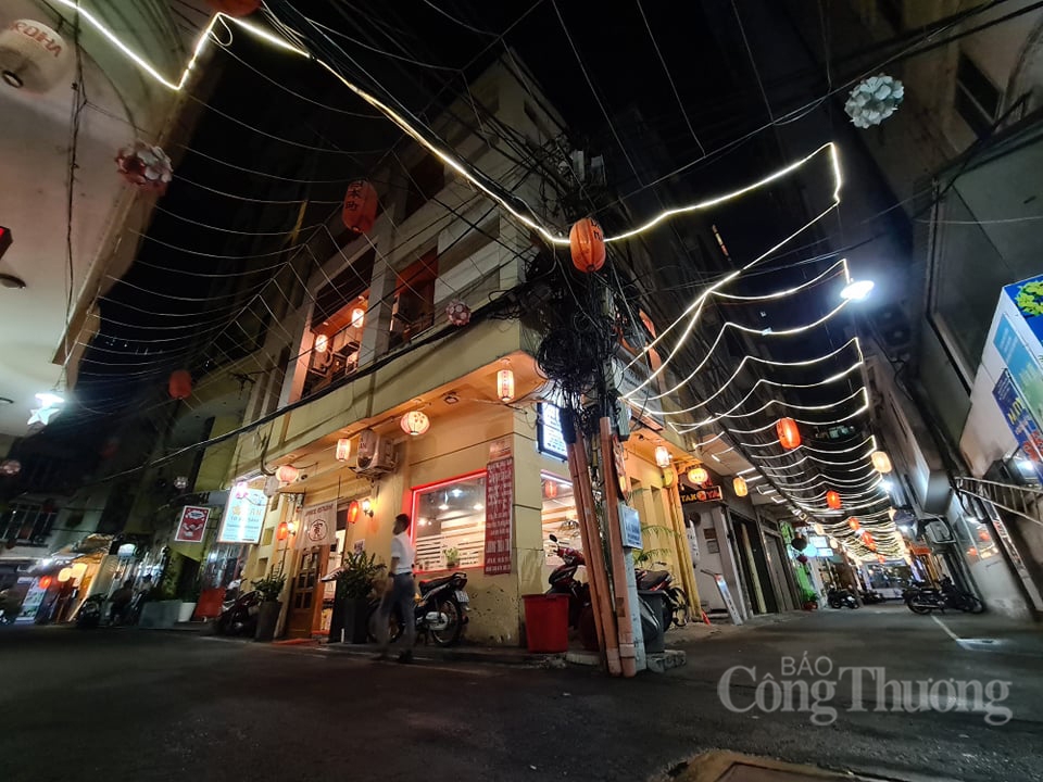 tpho chi minh cac diem massage quan bar vang khach chu quan keu troi