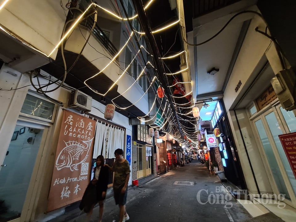 tpho chi minh cac diem massage quan bar vang khach chu quan keu troi