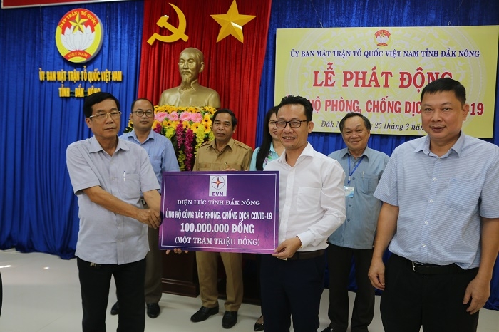 pc dak nong ung ho 100 trieu dong phong chong dich covid 19