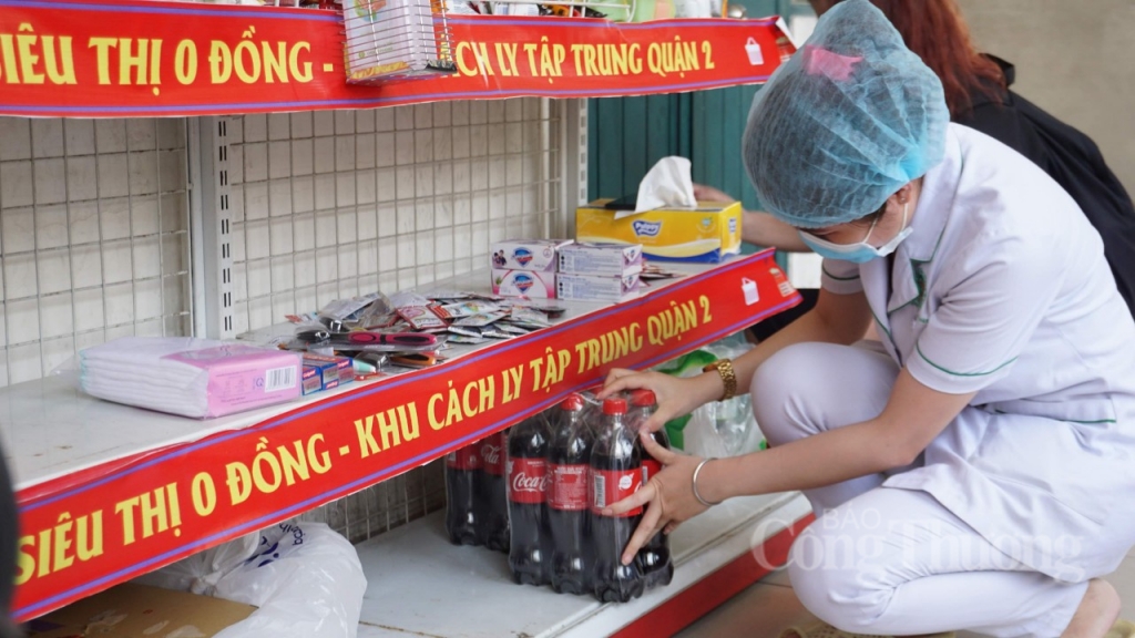 sieu thi 0 dong phuc vu 2424h cho nguoi cach ly