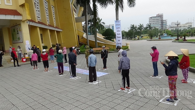 Lan toả "ATM gạo" hỗ trợ người nghèo lan toa atm gao ho tro nguoi ngheo