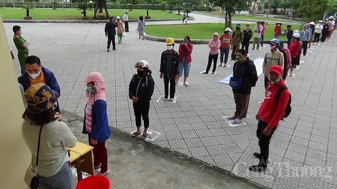 Lan toả "ATM gạo" hỗ trợ người nghèo lan toa atm gao ho tro nguoi ngheo