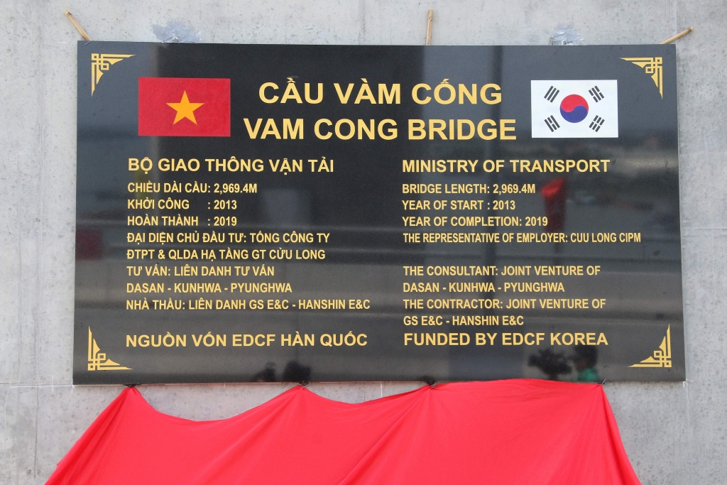 can tho cau vam cong chinh thuc duoc thong xe