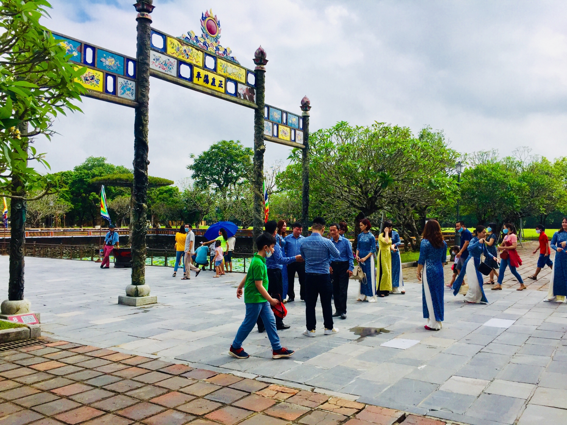 Phục hồi, kích cầu du lịch Huế: Tập trung khai thác thị trường nội địa phuc hoi kich cau du lich hue tap trung khai thac thi truong noi dia