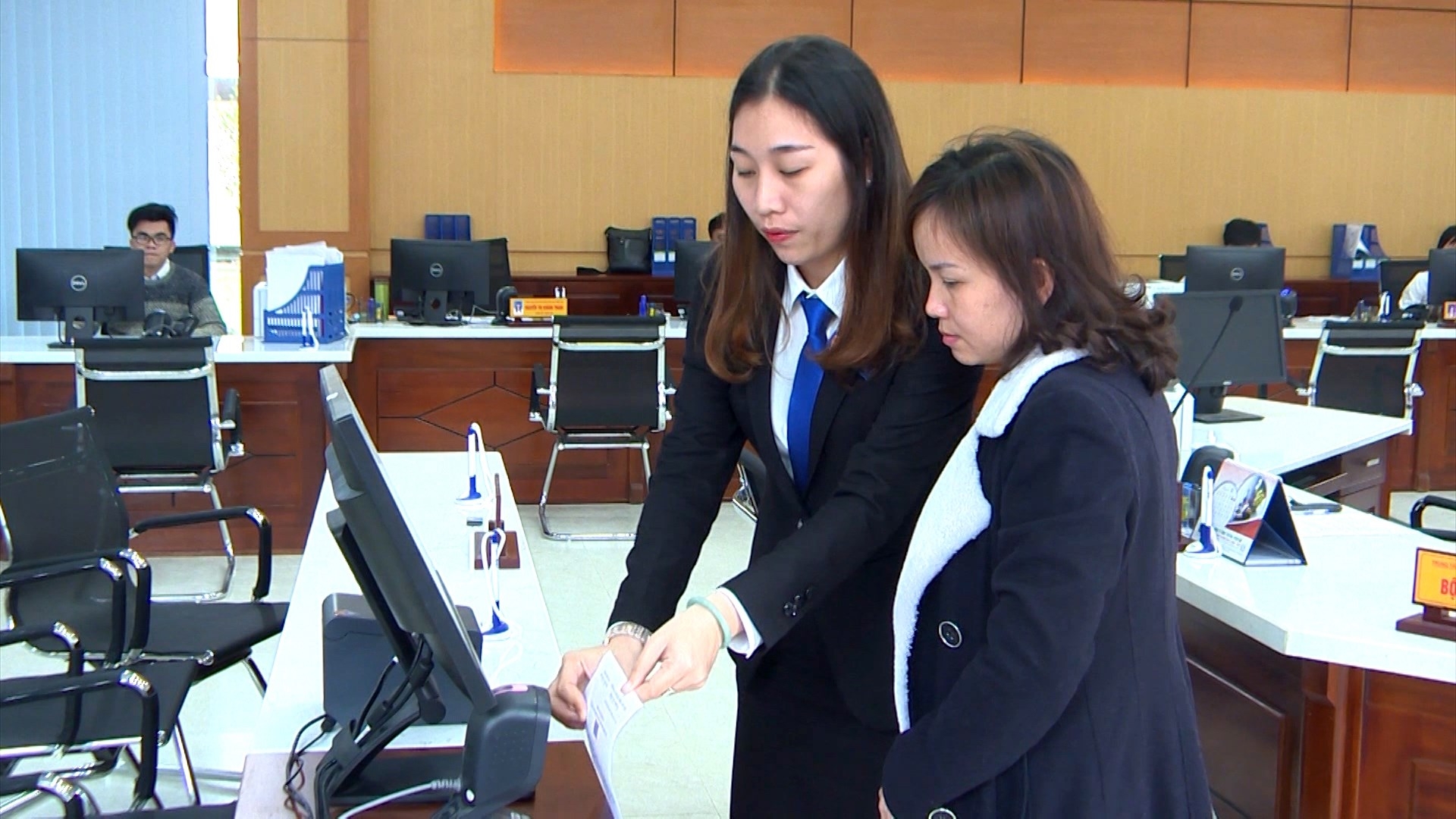 thua thien hue phan dau tren 90 so luong doanh nghiep hai long voi dich vu tai trung tam phuc vu hanh chinh cong