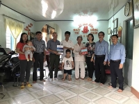 Những nghĩa tình mát dịu trong Tháng Công nhân