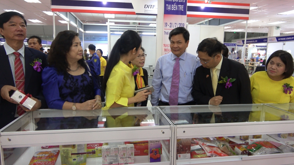 tuan hang thai lan 2019 tai ben tre co hoi mua sam trai nghiem hang hoa dich vu thai lan tai xu dua