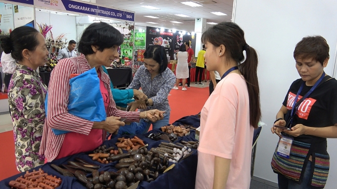 tuan hang thai lan 2019 tai ben tre co hoi mua sam trai nghiem hang hoa dich vu thai lan tai xu dua