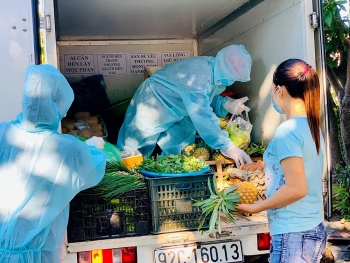 Hỗ trợ người dân tâm dịch Quảng Nam, Đà Nẵng bằng nông sản
