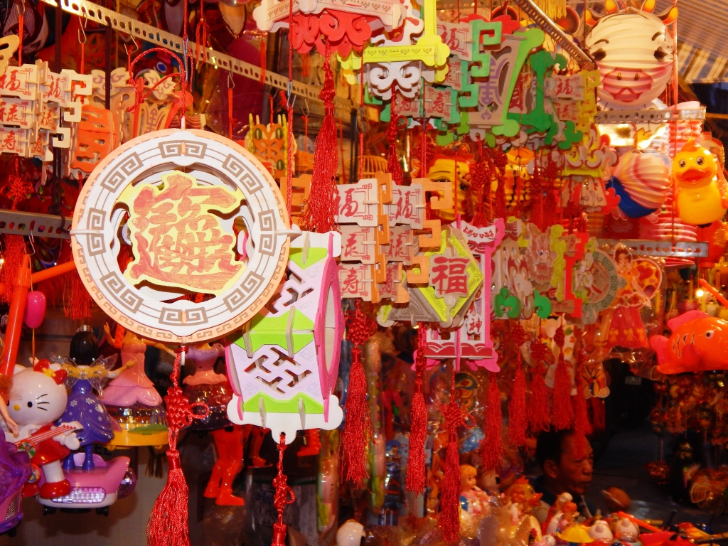 ngam pho long den lung linh giua long sai gon