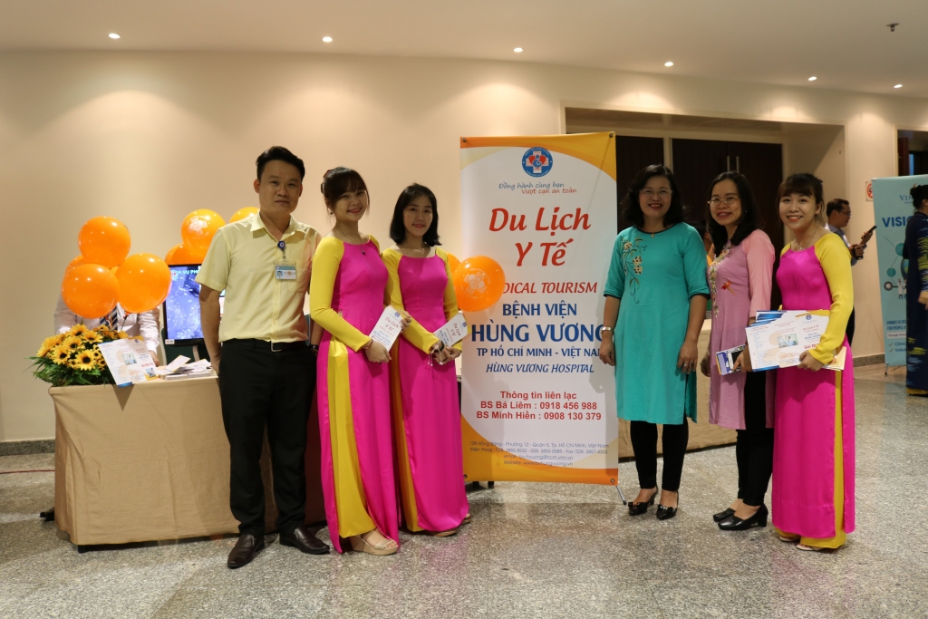 tp ho chi minh day manh phat trien san pham du lich y te