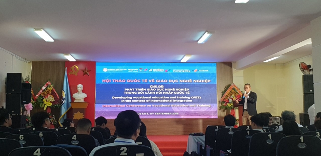 bosch rexroth hop tac voi truong cao dang cong nghiep hue dao tao nguon nhan luc