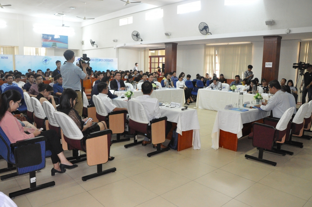 trang bi ky nang su dung mang xa hoi