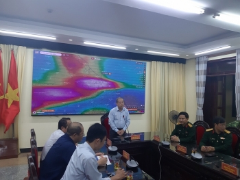 Thừa Thiên Huế: Lãnh đạo tỉnh thăm hỏi, động viên thân nhân 13 chiến sĩ hy sinh trong phòng chống lũ lụt