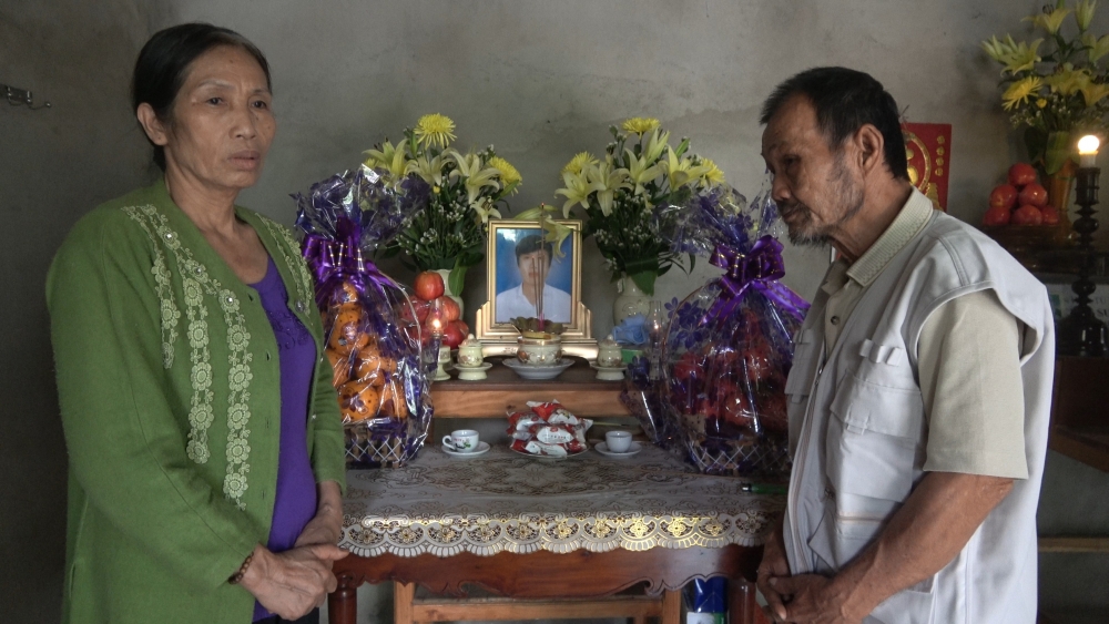 undefined 0904-vc-ong-hung