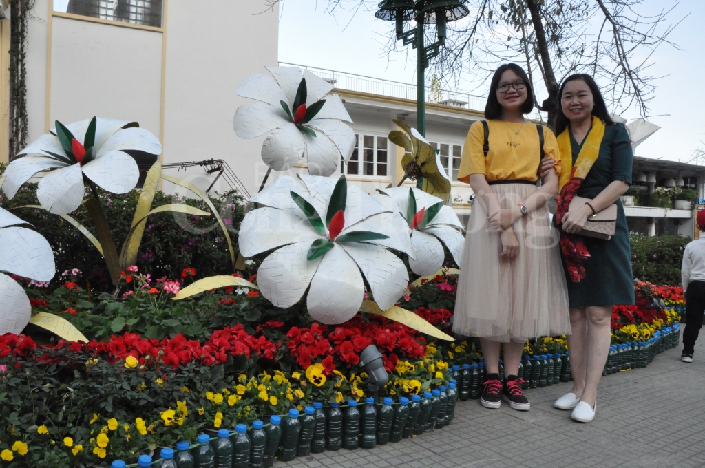 lam dong don hon 250 ngan luot khach trong dip festival hoa