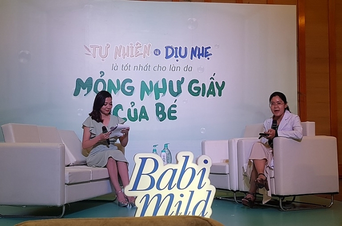 nhan hieu babi mild ra mat cac san pham cham soc da cho tre so sinh viet