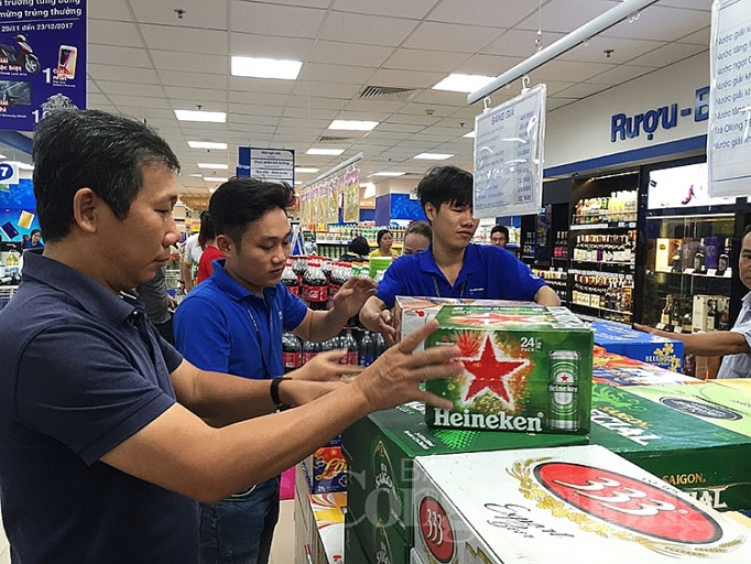 Bia Tết sức mua yếu và có xu hướng giảm giá bia tet suc mua yeu va co xu huong giam gia