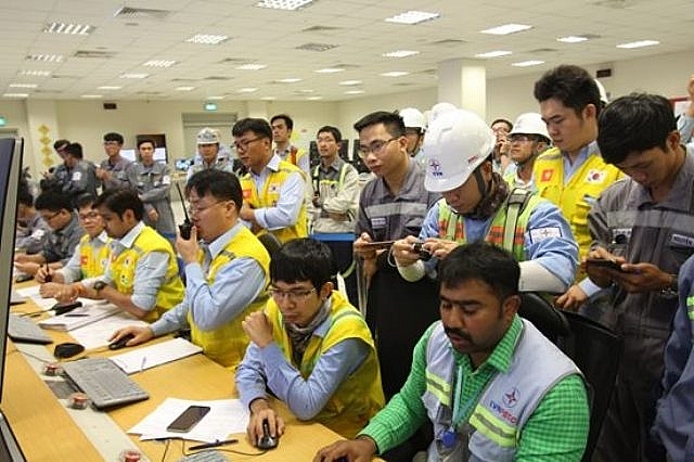 Nhiệt điện Vĩnh Tân 4 thử nghiệm đốt than lần đầu thành công nha may nhiet dien vinh tan 4 thu nghiem dot than lan dau thanh cong