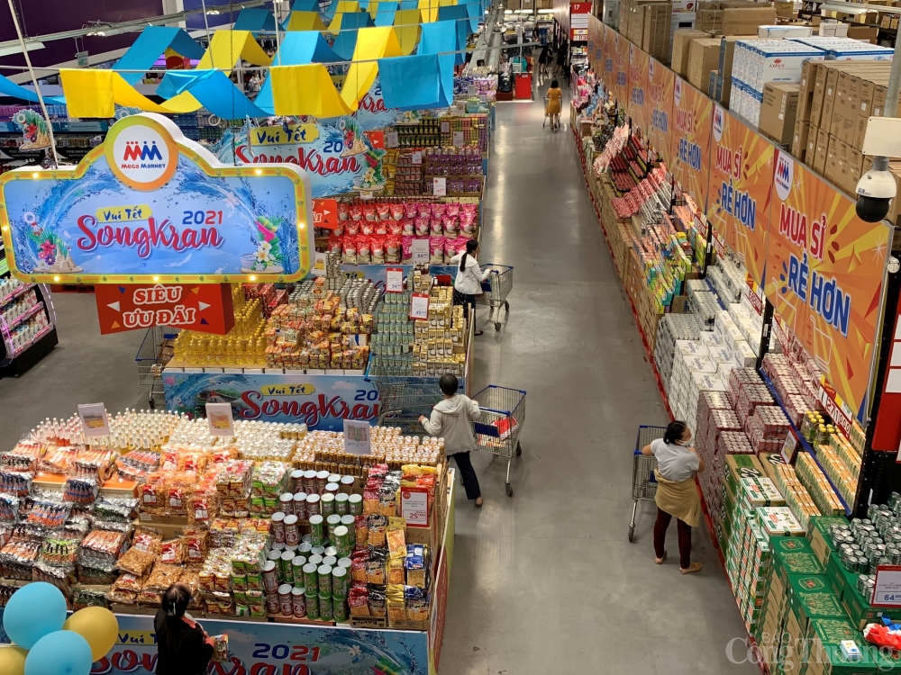 Thương mại TP. Hồ Chí Minh -  Bứt phá tiêu dùng nội địa, chinh phục thị trường thế giới