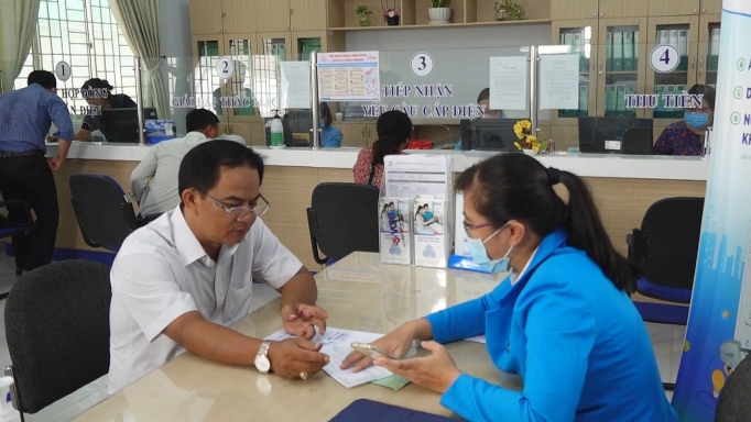 nguoi dan mien nam su dung dien duoc gi khi giao dich dien tu