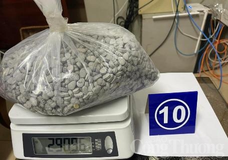 Buôn lậu ma tuý ngày càng phức tạp và gia tăng
