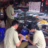 TP. Hồ Chí Minh phát hiện số lượng lớn hàng hiệu giả mạo nhãn hiệu