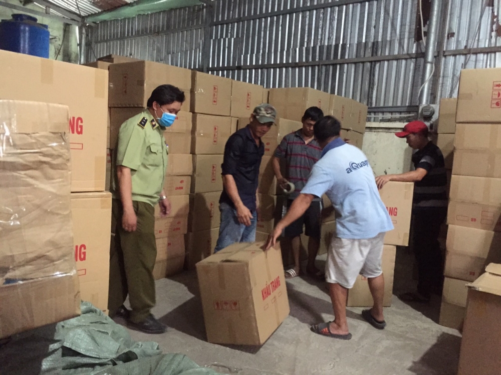 TP Hồ Chí Minh Truy tìm những ổ nhóm đường dây hàng lậu để triệt tận gốc tp ho chi minh truy tim nhung o nhom duong day hang lau de triet tan goc