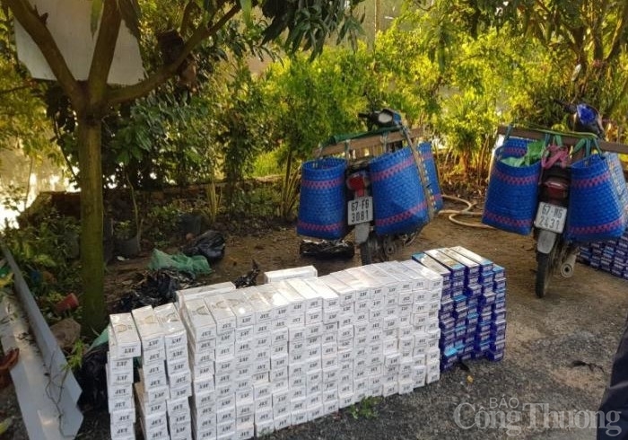 Bậu lậu thuốc lá gia tăng theo nước lũ tràn về ở khu vực biên giới Tây Nam Bậu lậu thuốc lá gia tăng theo nước lũ tràn về ở khu vực biên giới Tây Nam