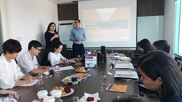 Nhiều doanh nghiệp khát nguồn nhân lực chất lượng cao nhieu doanh nghiep kho tim nguon nhan luc chat luong cao