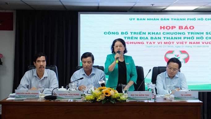 TP. Hồ Chí Minh: Triển khai chương trình sữa học đường dung sua de tang chieu cao cho hon 300000 hoc sinh cua tp ho chi minh