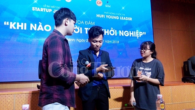 Người trẻ đừng đợi “ý tưởng chín muồi” mới khởi nghiệp nguoi tre dung doi y tuong chin muoi moi khoi nghiep