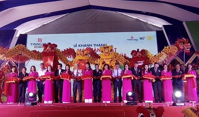 Tín Nghĩa tham gia thị trường cà phê hòa tan thế giới ti n nghi a tham gia thi truo ng ca phe ho a tan the gio i