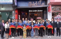 Khai trương Nhà hàng Gà Nướng Lửa với khẩu vị của người Việt Nam