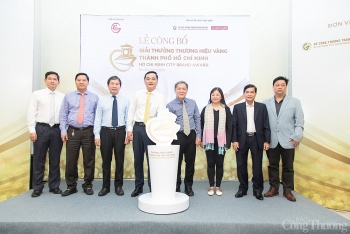 Khởi động chương trình 