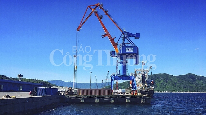 cong nghiep ha tinh tang tren 45 trong thang dau nam