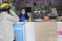 Nghệ An: ‘Cháy’ khẩu trang y tế, người dân chuyển sang mua khẩu trang vải kháng khuẩn