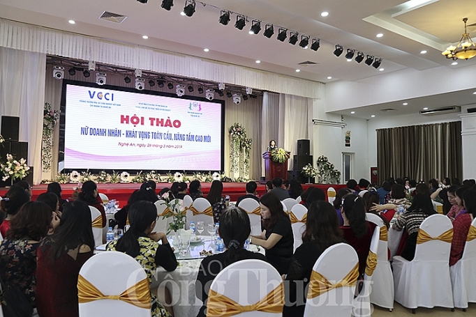 nghe an hoi thao nu doanh nhan khat vong toan cau nang tam cao moi