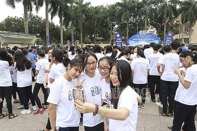 nghe an phat dong huong ung chien dich gio trai dat 2019