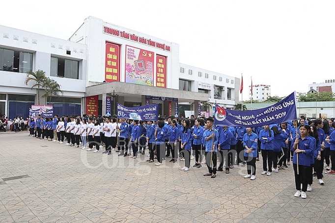 nghe an phat dong huong ung chien dich gio trai dat 2019