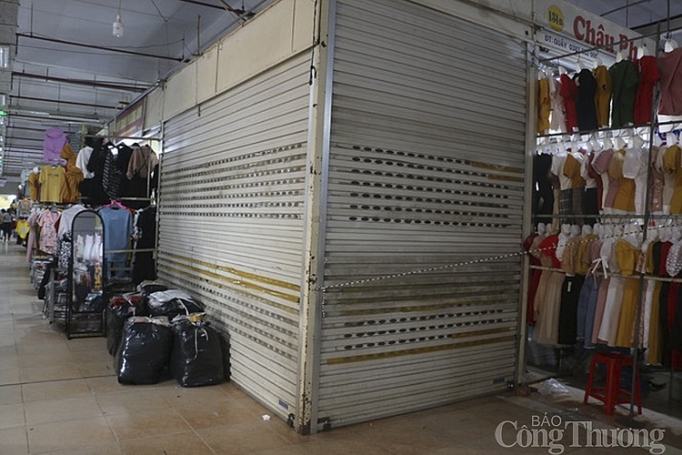 Nghệ An: Dịch Covid-19 khiến 30% kiot chợ Vinh đóng cửa nghe an dich covid 19 cho vinh hang ngan ki ot dong cua tieu thuong than e am