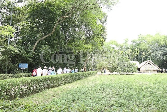 cau chuyen cua nhung ky vat thieng lieng ve bac