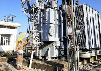 Tiêu thụ điện mùa hè tăng 12%, Nghệ An cam kết đảm bảo đủ điện