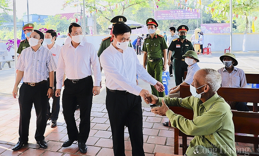 Nghệ An: Những hình ảnh ấn tượng từ miền xuôi lên miền ngược trong ngày hội non sông trên quê hương Bác