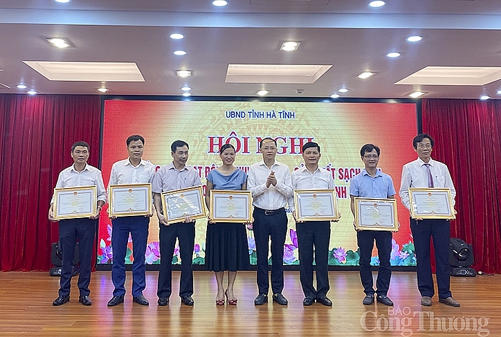 Hà Tĩnh Hội nghị khuyến công sản xuất sạch hơn giai đoạn 2016 2020 và kết nối cung cầu năm 2020 Tìm hướng đi phù hợp cho công tác khuyến công kế ha tinh hoi nghi khuyen cong san xuat sach hon giai doan 2016 2020 va ket noi cung cau nam 2020 tim huong di phu hop cho cong tac khuyen cong ket noi