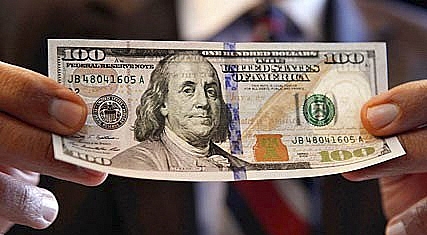 nghe an phat 40 trieu dong vi mua ban 100 usd